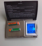 Електронна везна 200g с точност 0.01g