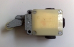 Краен изключвател S871 380V AC 2.5A AC11 IP54