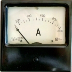 Амперметър 0-1000A AC /1E52 аналогов панелен 144x144mm