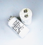 3C 2.5uF 470V работен кондензатор тип MKP с изводни пера