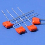 33nF 100V