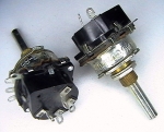 Потенциометър 220K / 0.22MA 0.5W2