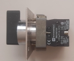 Панелен превключвател, ротационен, 3 позиции, ф22mm, 10A/240VAC, ZB2-BE101 2NO